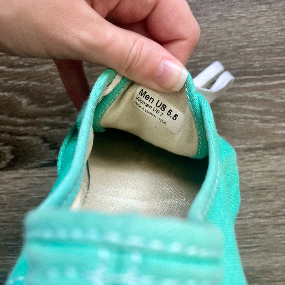 Vans teal canvas sneakers in size 7 - Picture 7 of 7